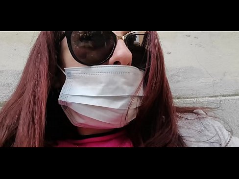 ❤️ Nicoletta atriebjas savam kaimiņam un čurā viņa garāžā (Īpaša Covid19 Itālijas karantīna) ❤️❌ Seks video pie mums